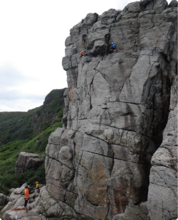 龍洞天然岩場Longdong Climbing Cliffs